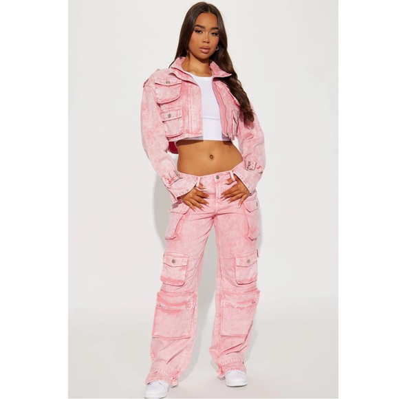 Fashion Nova Denim - Billie Low Slung Cargo Jeans - Pink